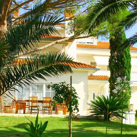 Villa Lucija ราบ ภายนอก รูปภาพ