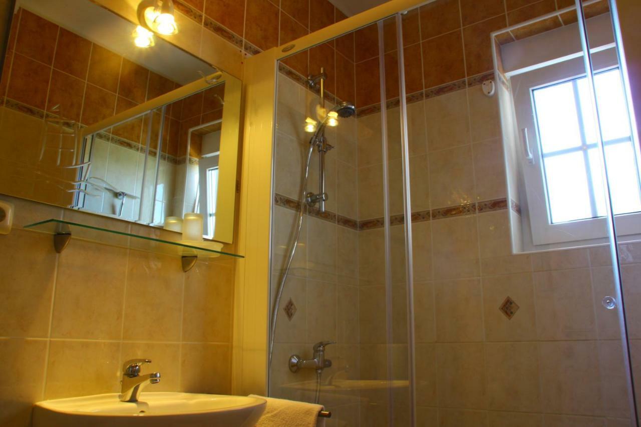 Villa Lucija ราบ ห้อง รูปภาพ