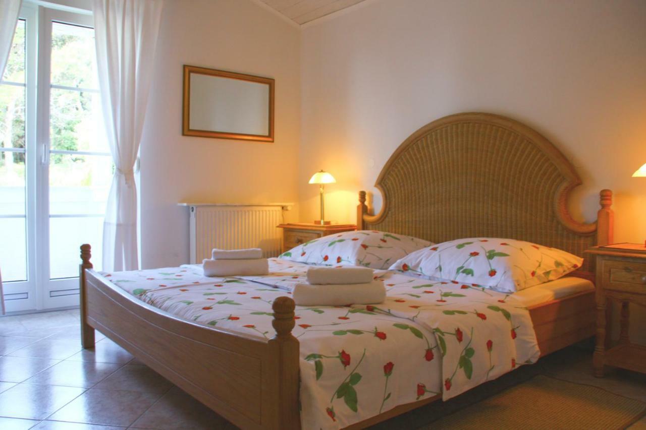 Villa Lucija ราบ ภายนอก รูปภาพ