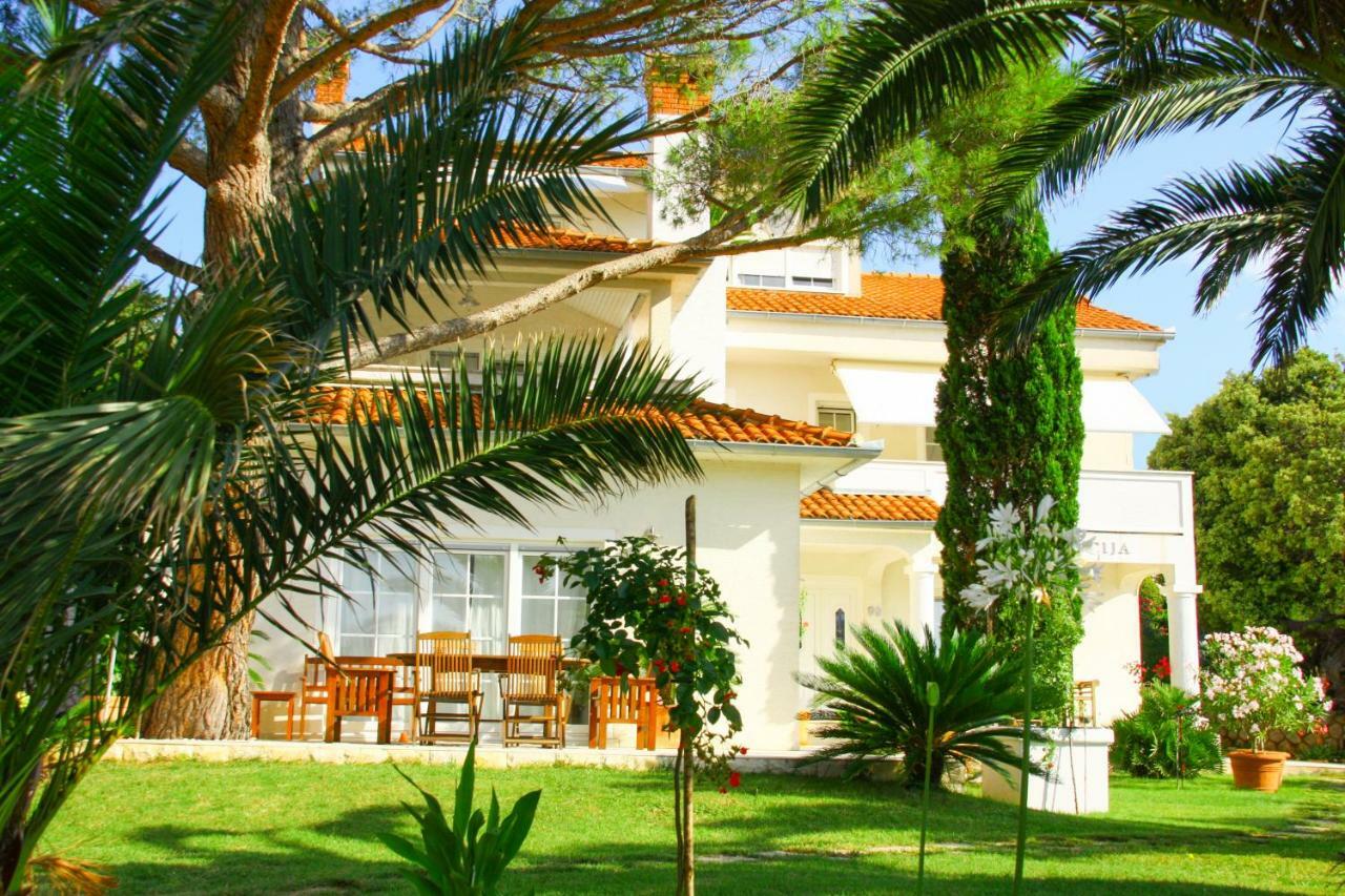 Villa Lucija ราบ ภายนอก รูปภาพ